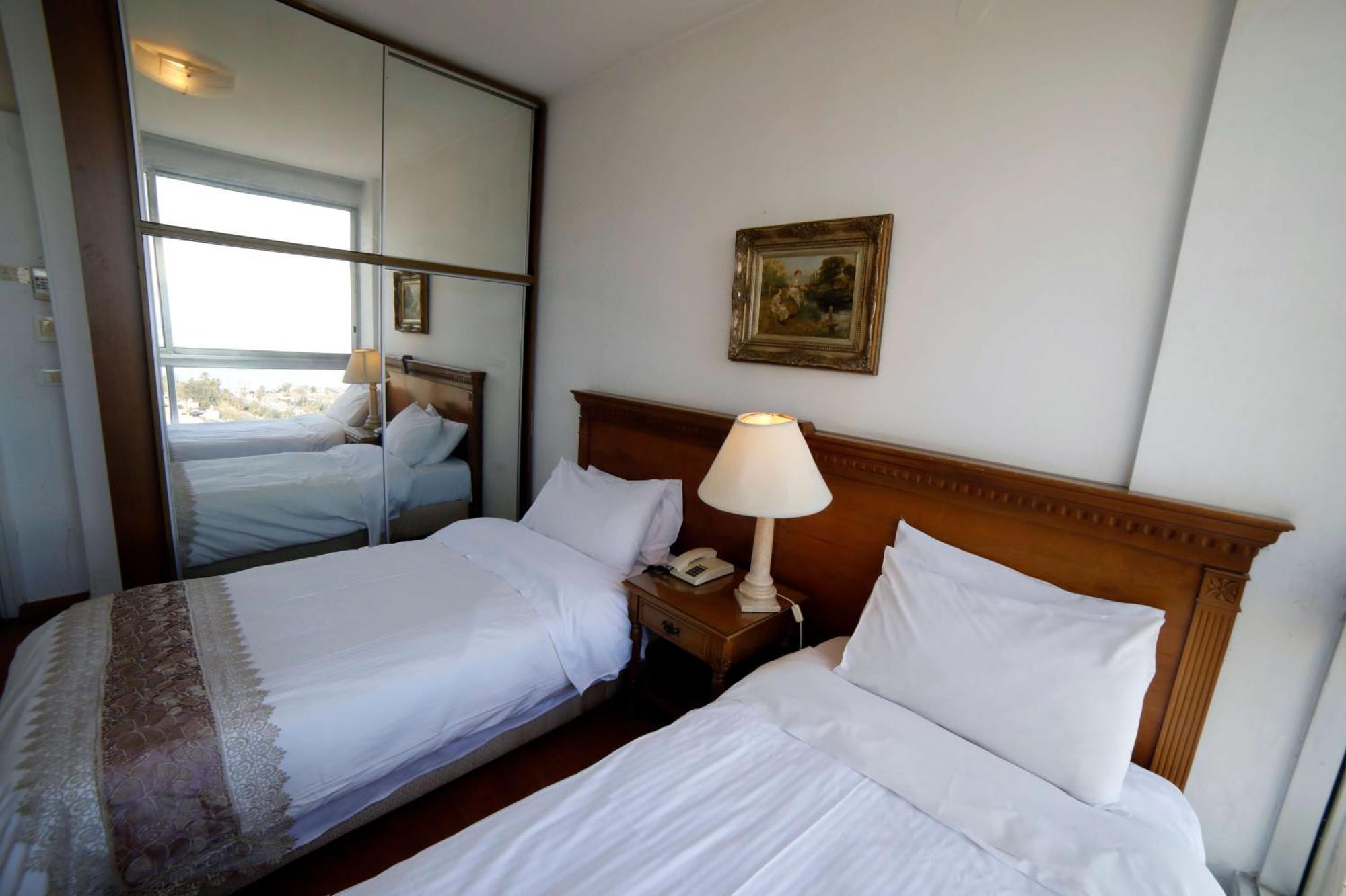 Holiday Home Suites Beirut Exterior photo